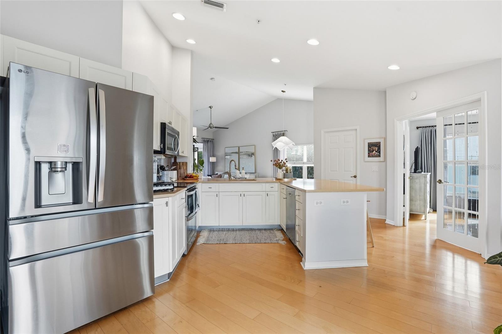 5435 WORTHINGTON LN #204, NAPLES, FL, 34110