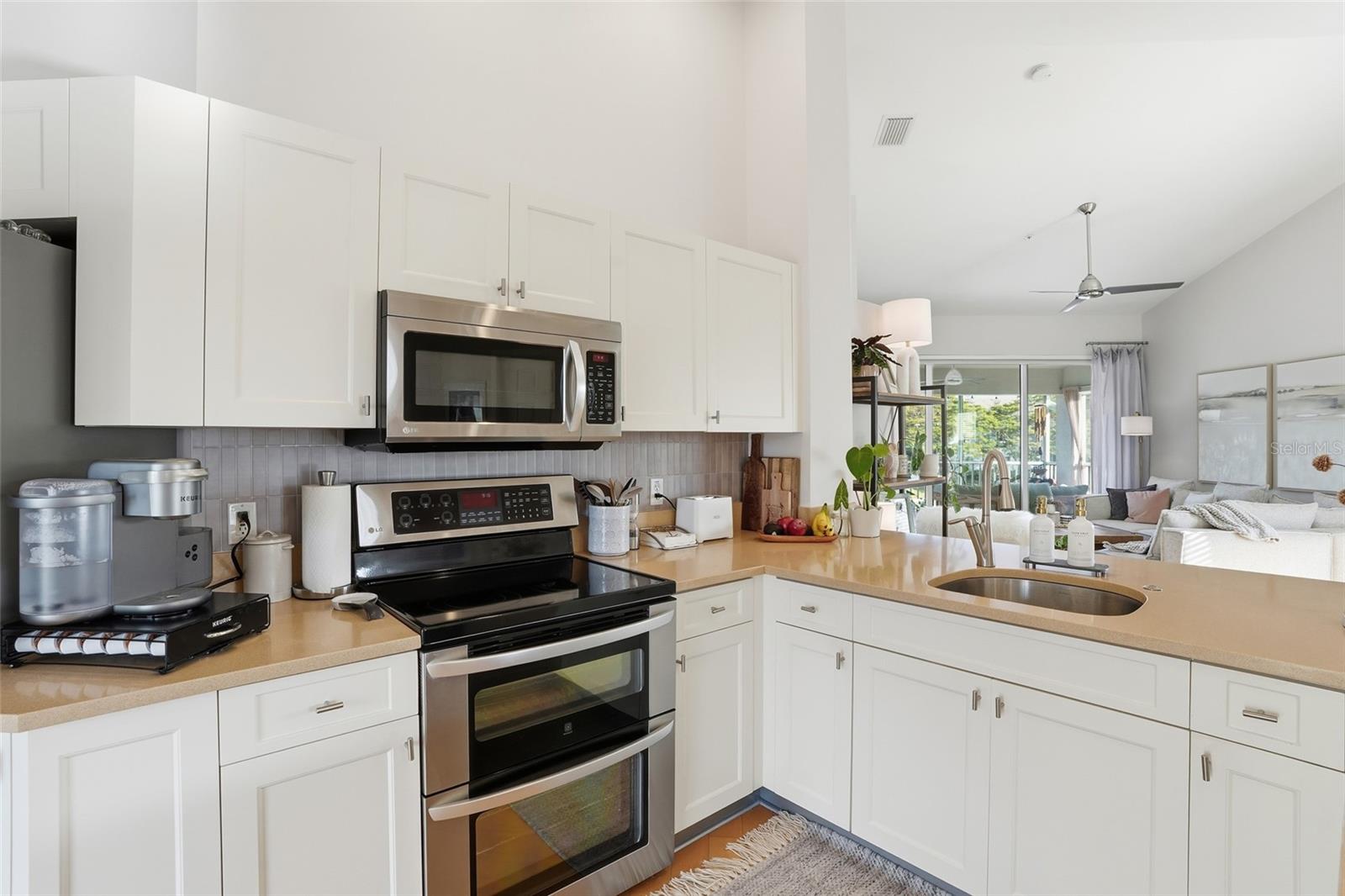 5435 WORTHINGTON LN #204, NAPLES, FL, 34110