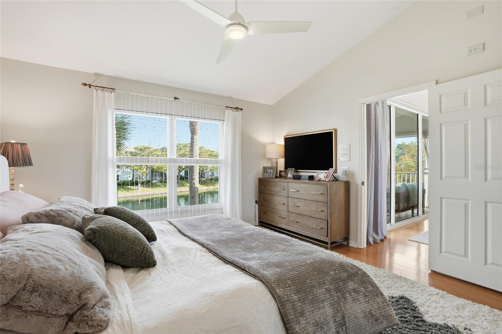 5435 WORTHINGTON LN #204, NAPLES, FL, 34110