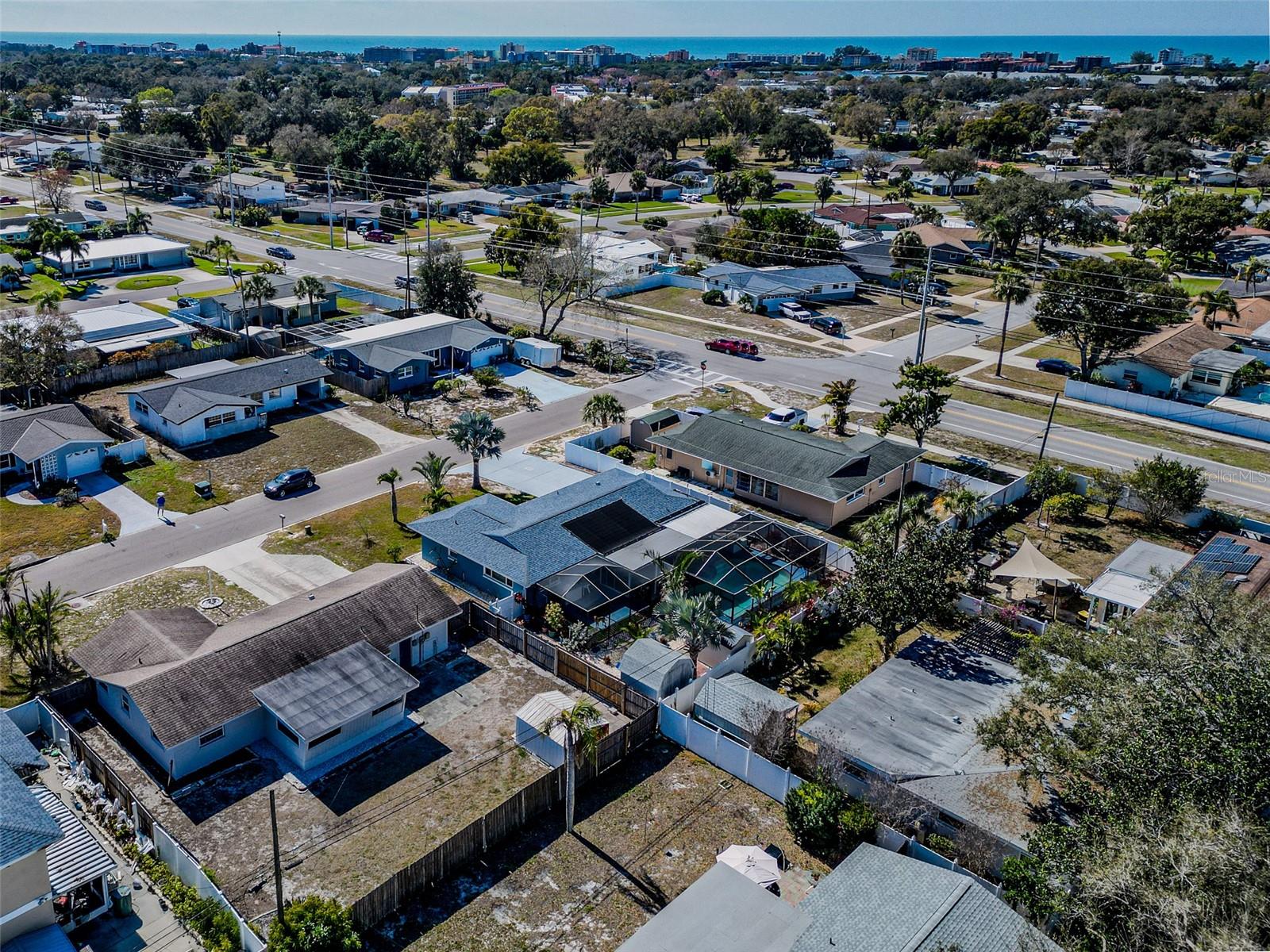 13963 TRINIDAD DR, SEMINOLE, FL, 33776