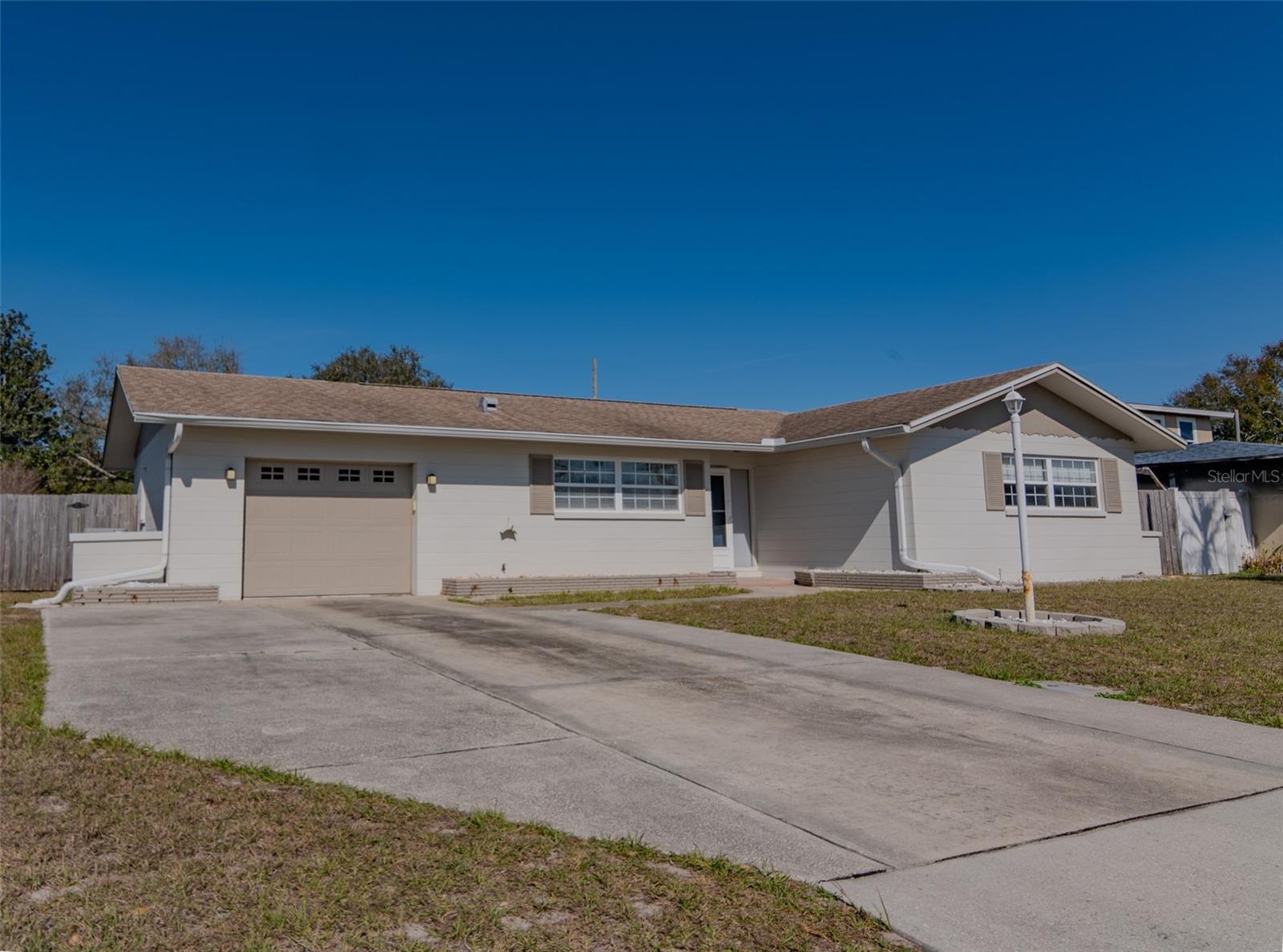 13963 TRINIDAD DR, SEMINOLE, FL, 33776