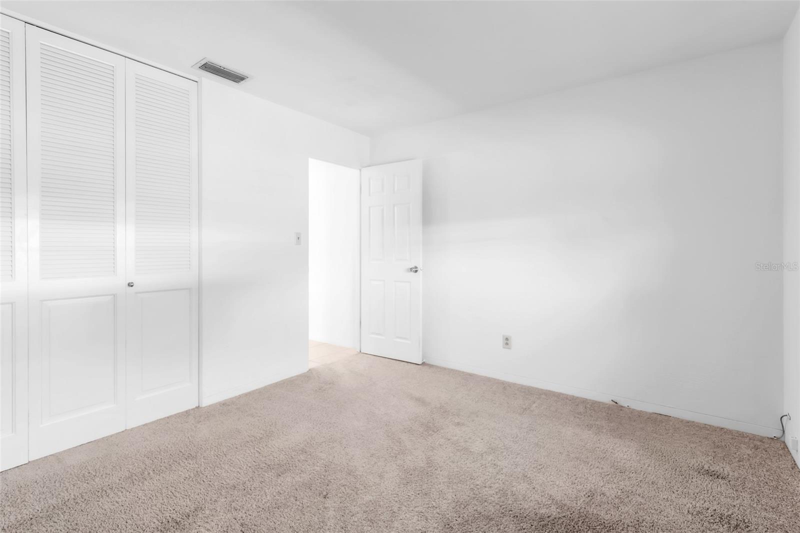 13963 TRINIDAD DR, SEMINOLE, FL, 33776