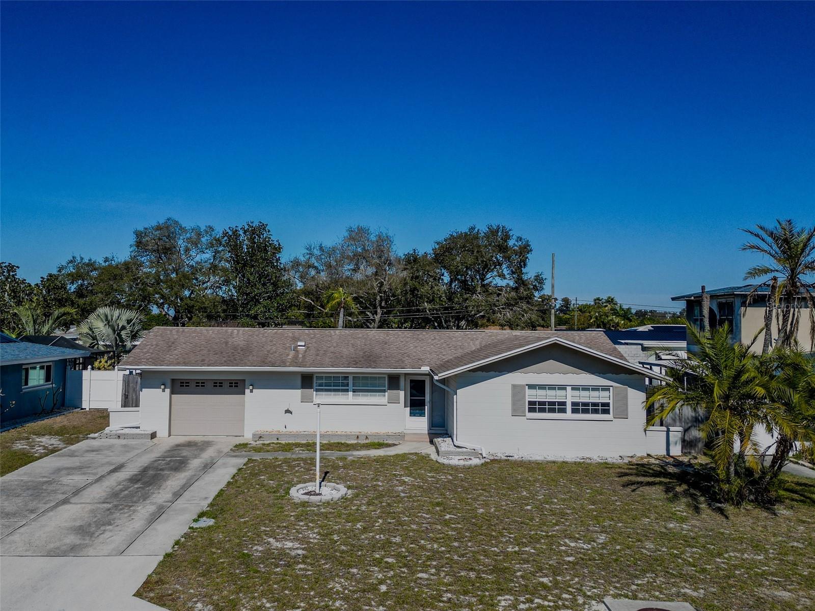 13963 TRINIDAD DR, SEMINOLE, FL, 33776