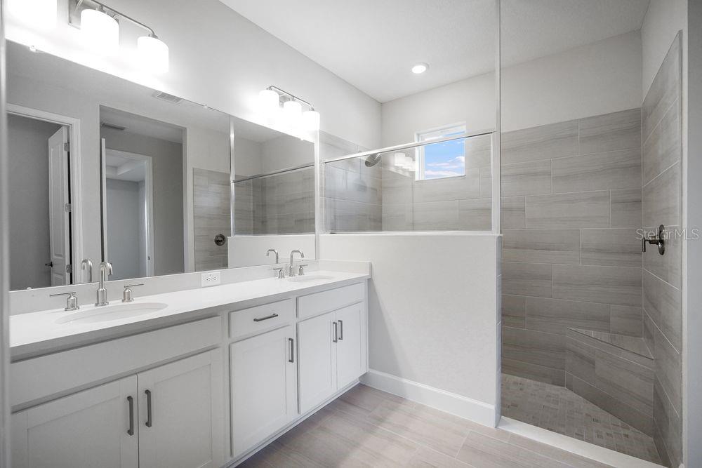 1669 ANSON LN, ZEPHYRHILLS, FL, 33541