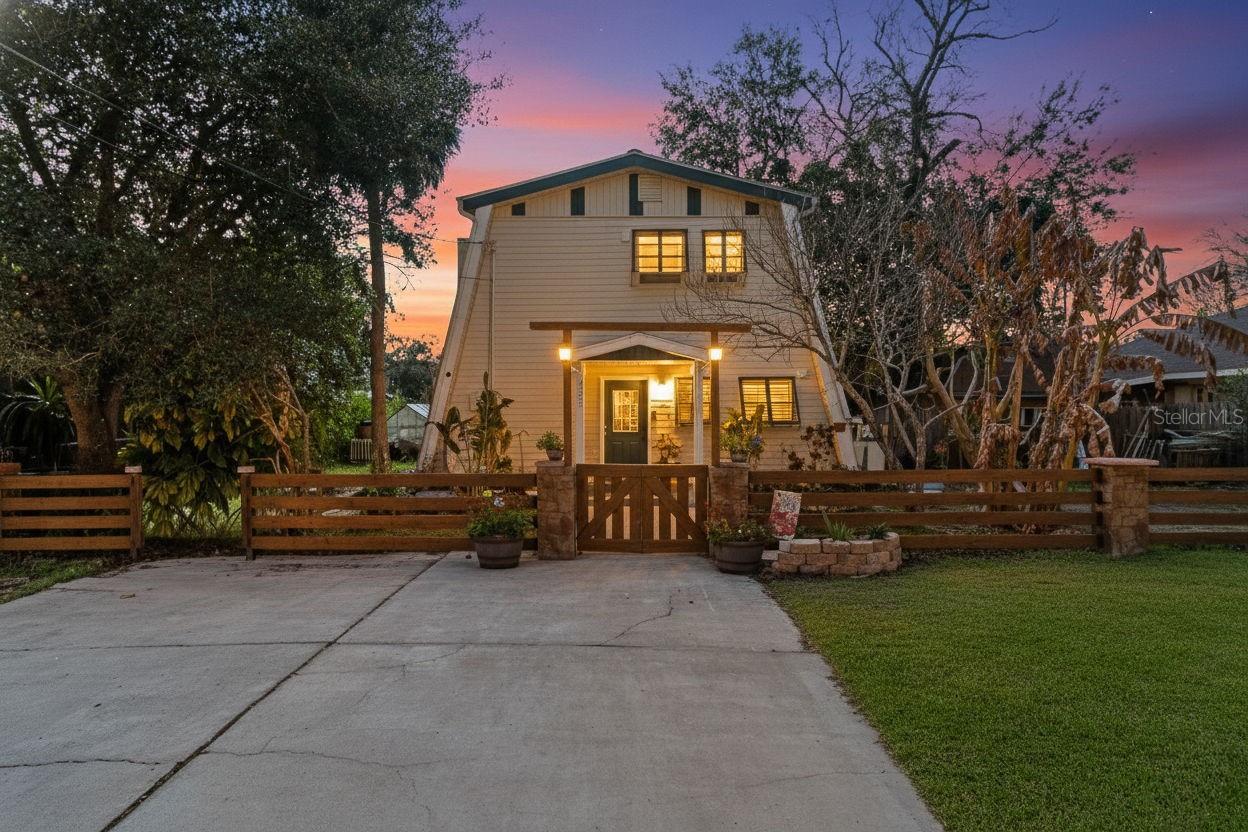 6271 COLONY CIR, WEEKI WACHEE, FL, 34607