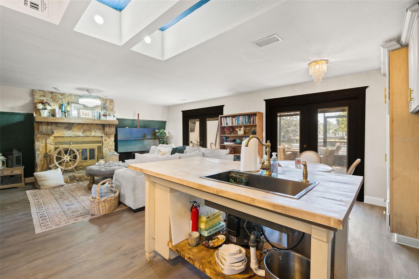 6271 COLONY CIR, WEEKI WACHEE, FL, 34607