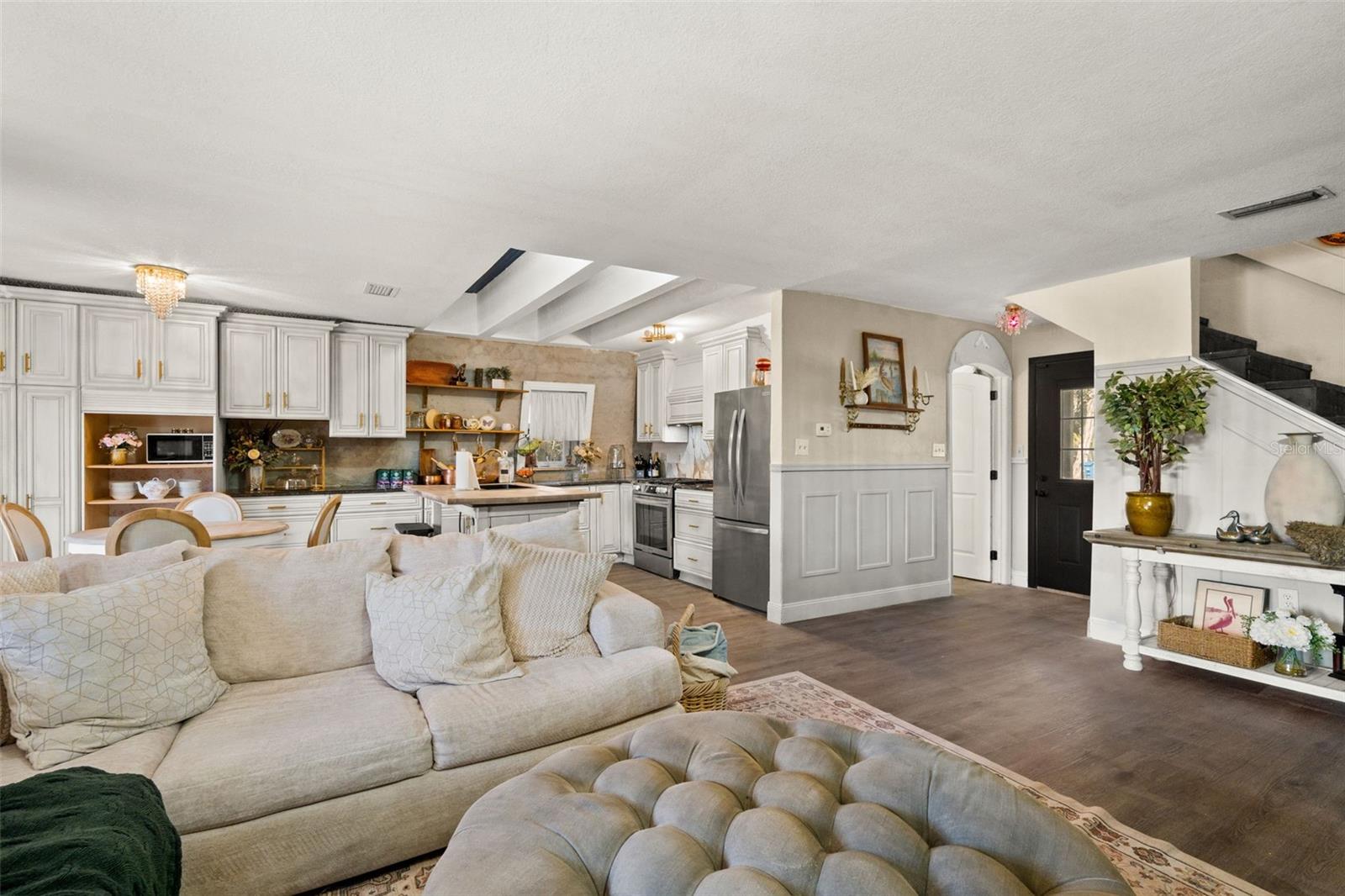 6271 COLONY CIR, WEEKI WACHEE, FL, 34607