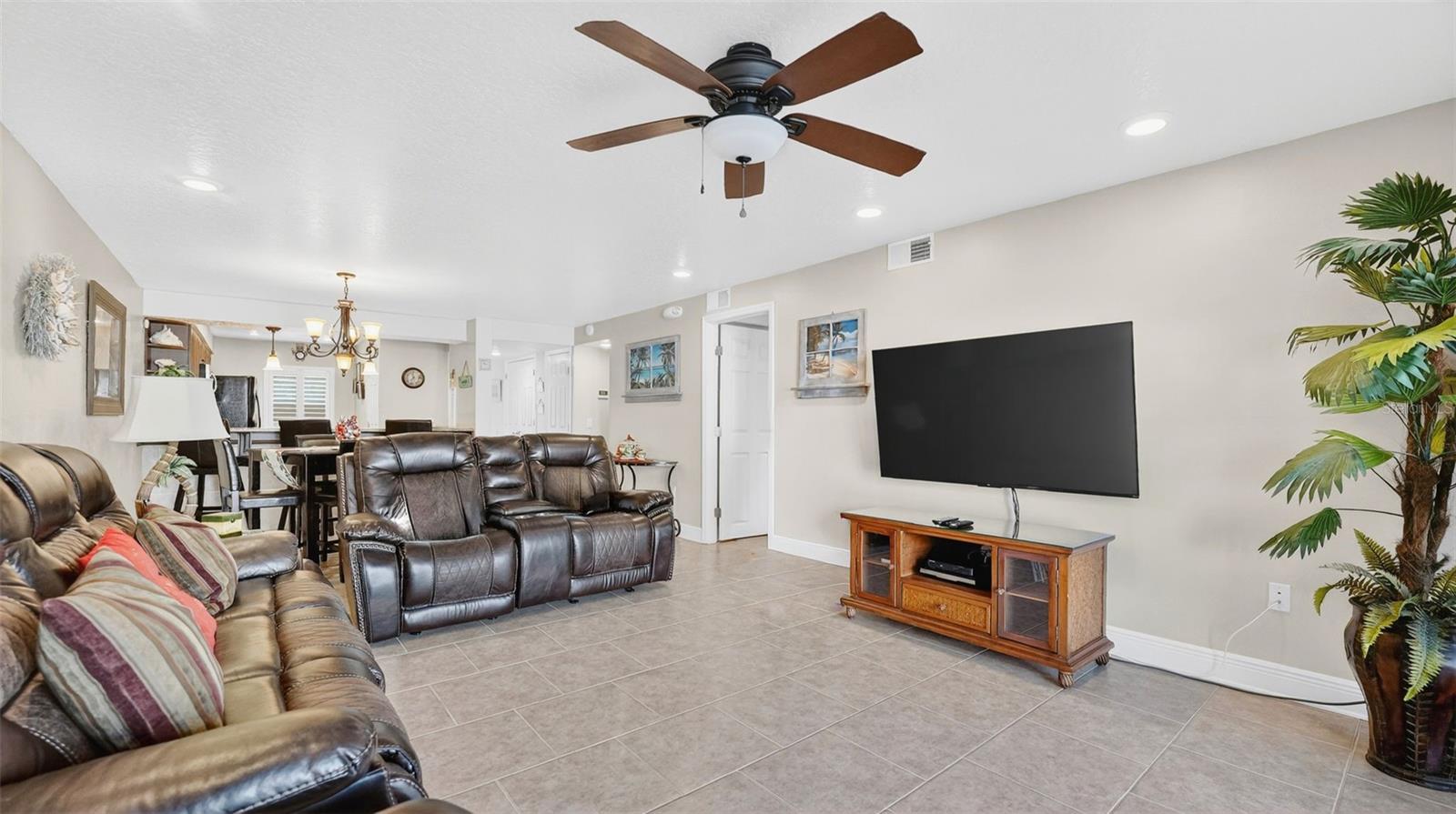 1050 N ATLANTIC AVE #201, COCOA BEACH, FL, 32931