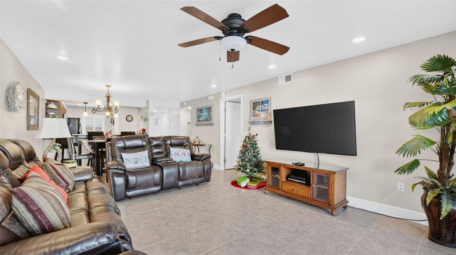 1050 N ATLANTIC AVE #201, COCOA BEACH, FL, 32931