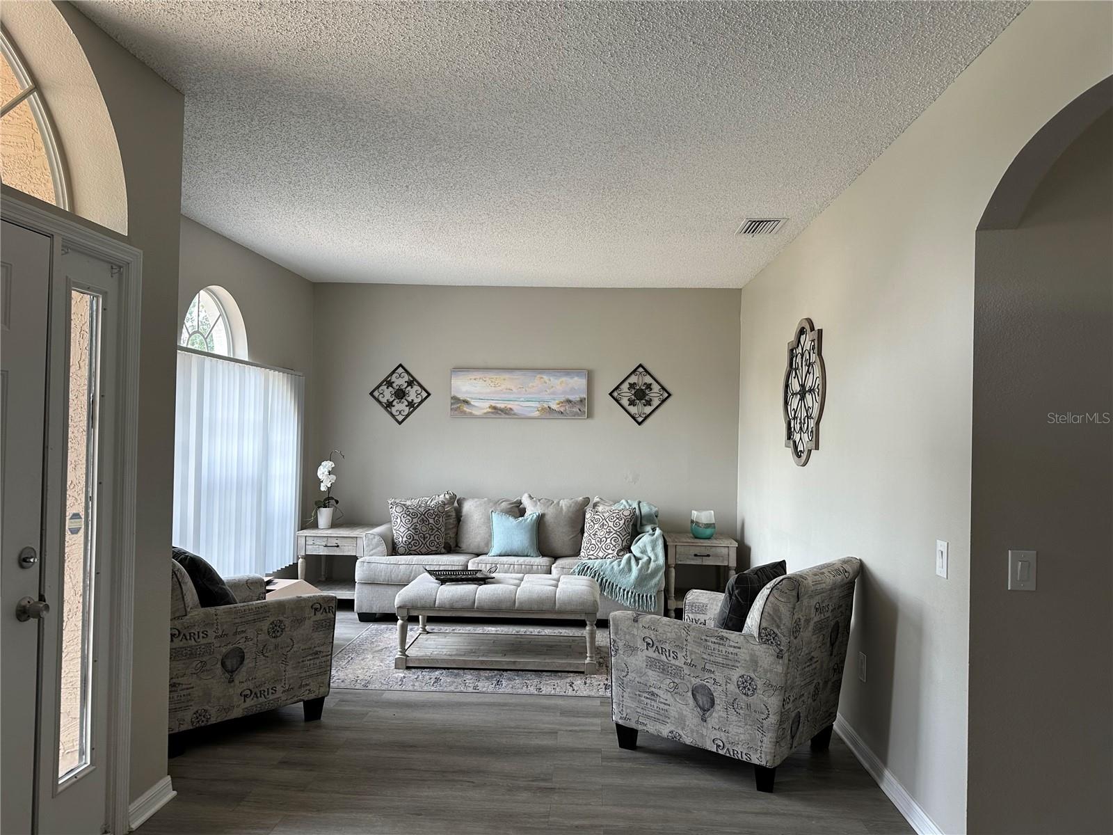 310 CRYSTAL GOBLET CT, VALRICO, FL, 33594