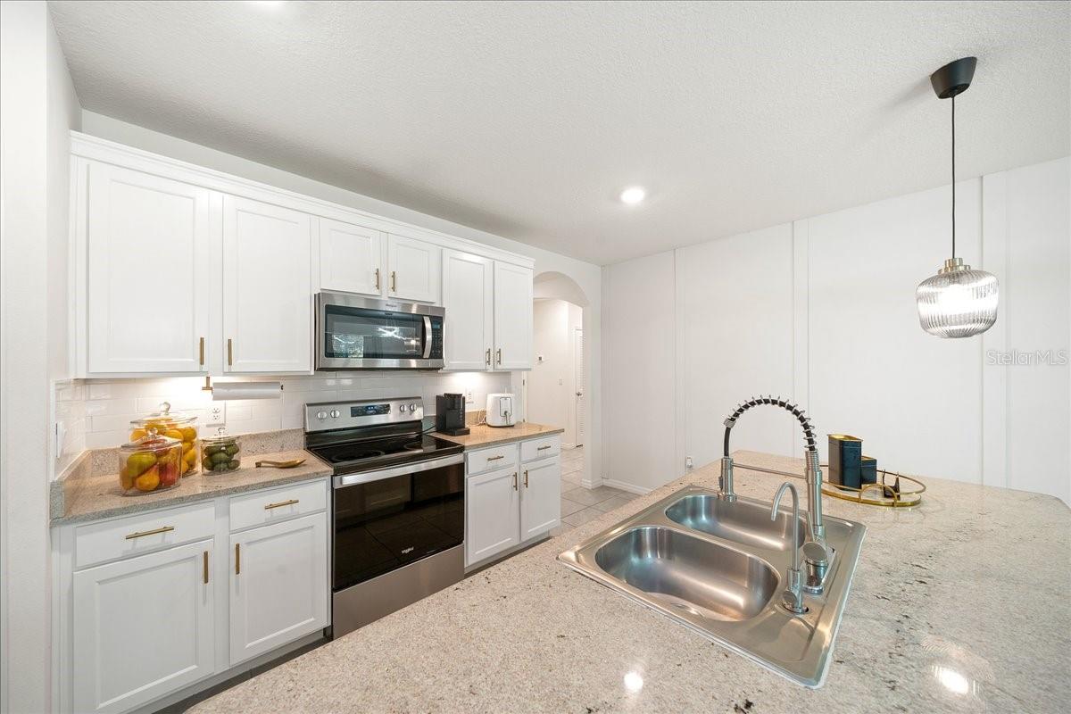 160 HICKORY COURSE LOOP, OCALA, FL, 34472