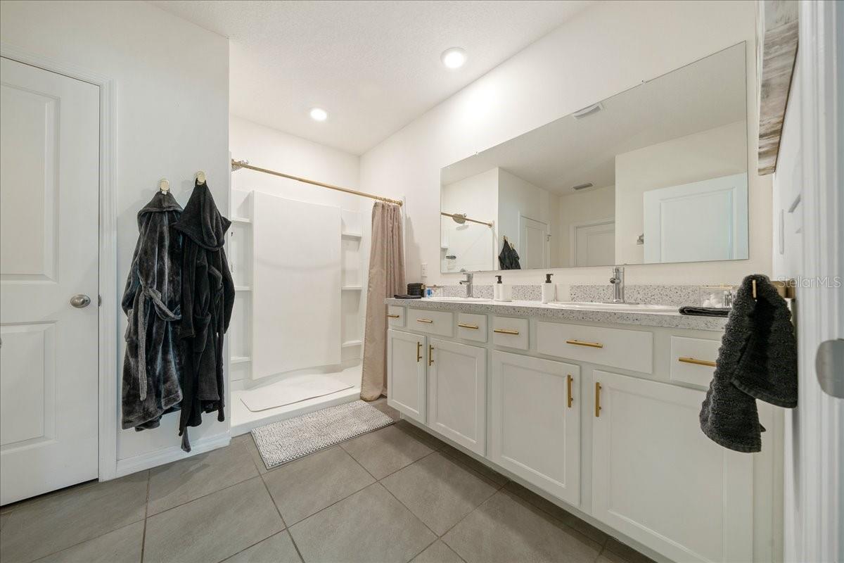 160 HICKORY COURSE LOOP, OCALA, FL, 34472