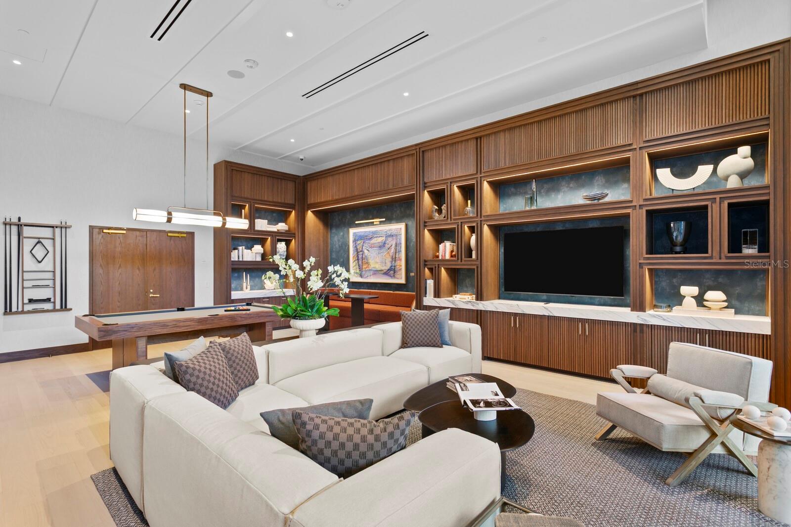 3015 S YSABELLA AVE #2002, TAMPA, FL, 33629