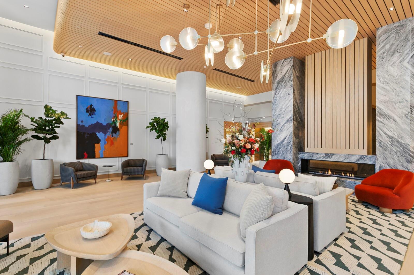 3015 S YSABELLA AVE #2002, TAMPA, FL, 33629