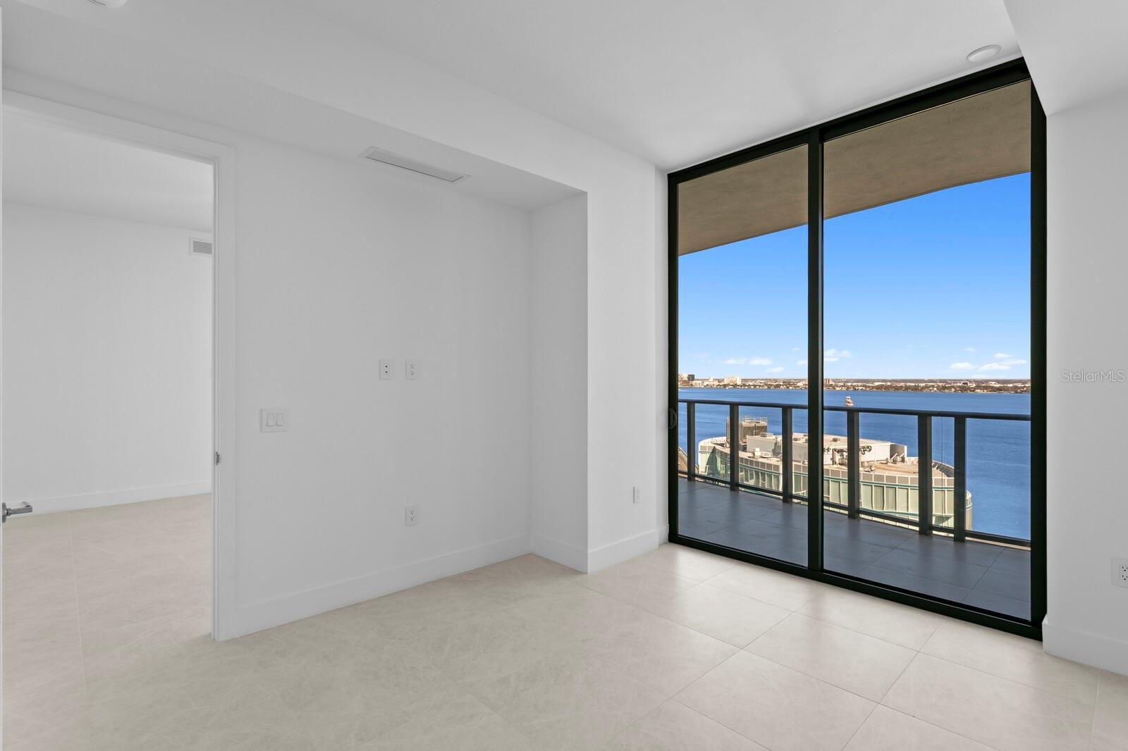 3015 S YSABELLA AVE #2002, TAMPA, FL, 33629