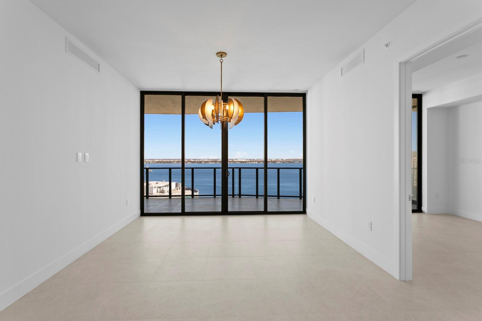 3015 S YSABELLA AVE #2002, TAMPA, FL, 33629