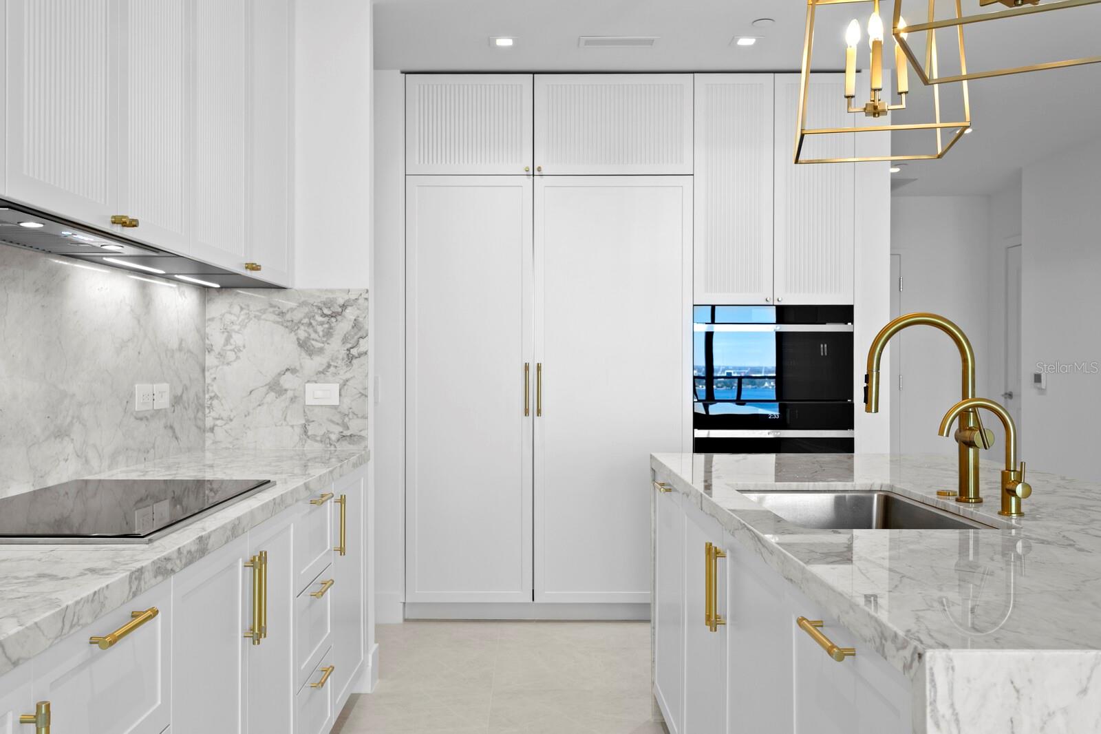 3015 S YSABELLA AVE #2002, TAMPA, FL, 33629