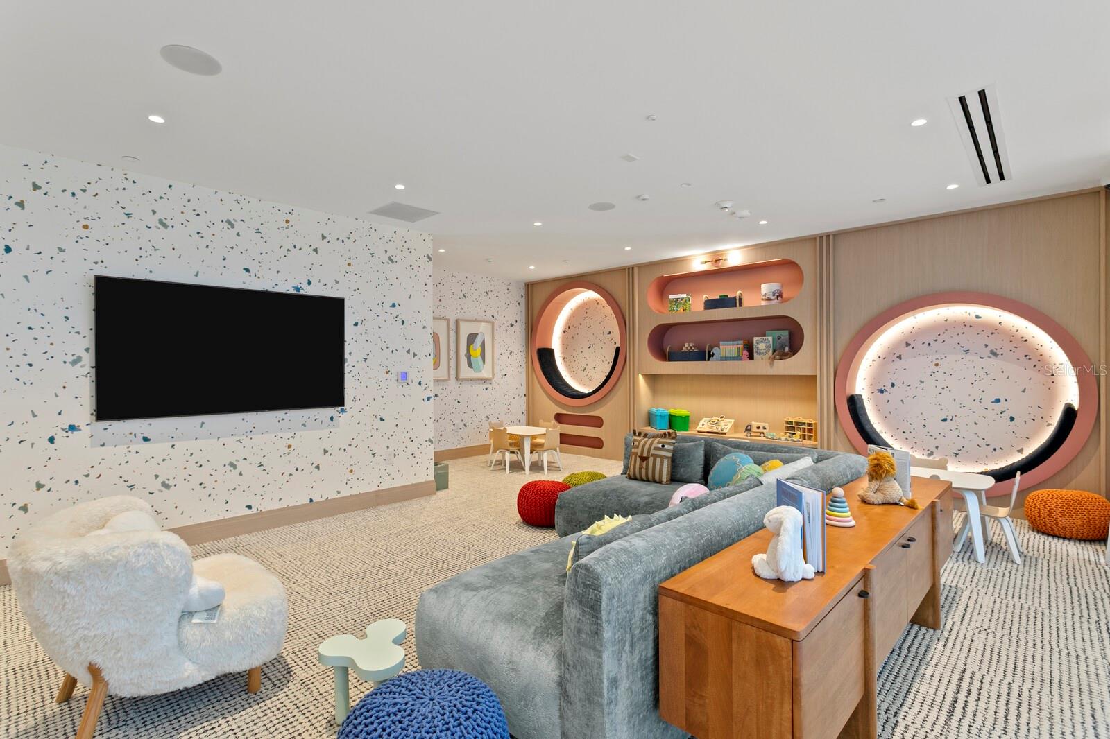 3015 S YSABELLA AVE #2002, TAMPA, FL, 33629