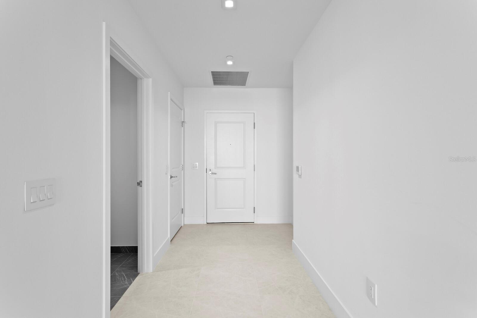 3015 S YSABELLA AVE #2002, TAMPA, FL, 33629