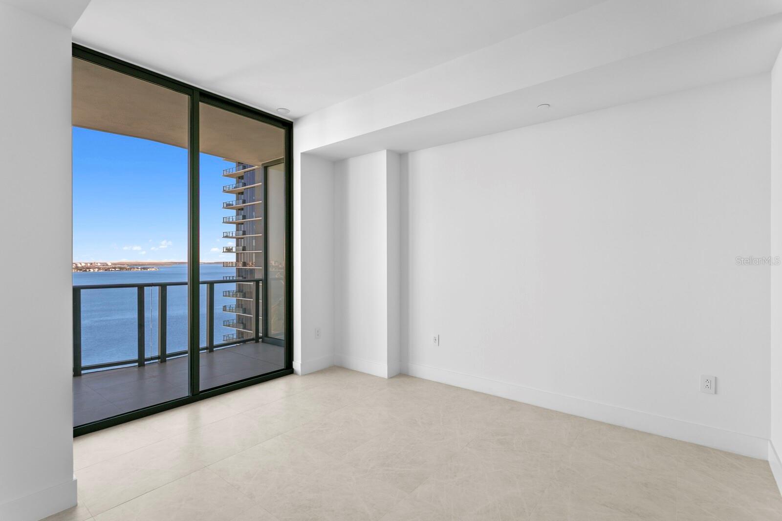 3015 S YSABELLA AVE #2002, TAMPA, FL, 33629