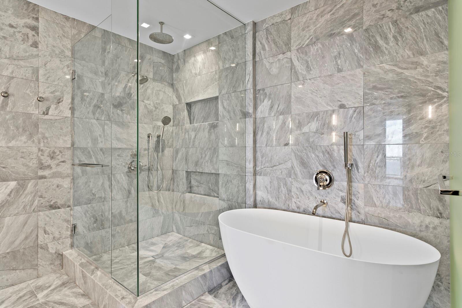 3015 S YSABELLA AVE #2002, TAMPA, FL, 33629