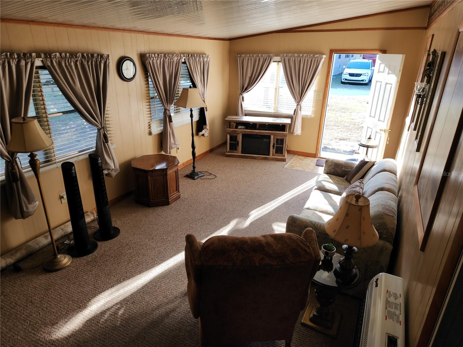 110 SHADY LN, SATSUMA, FL, 32189