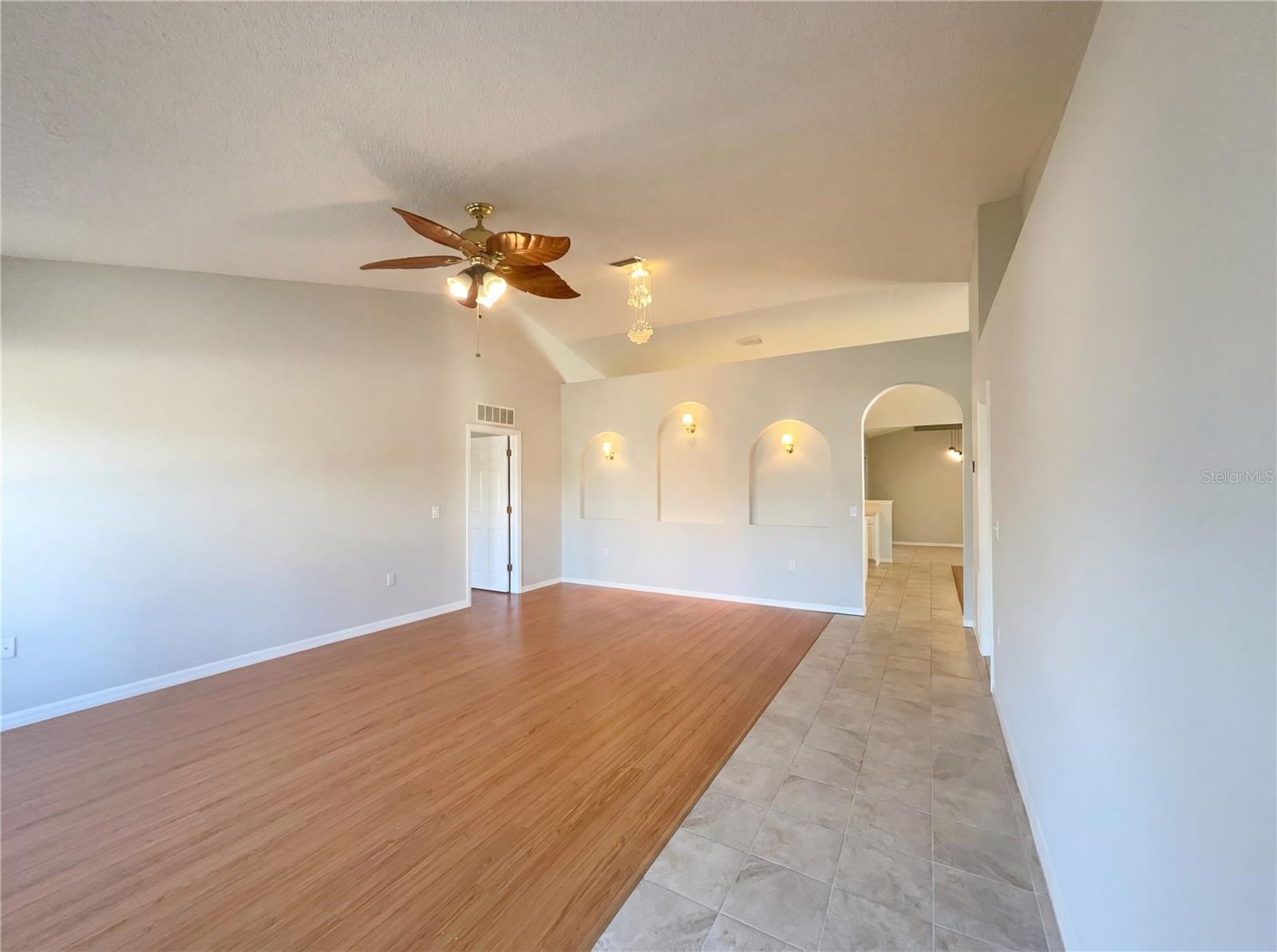 58 LLAMA TRL, PALM COAST, FL, 32164