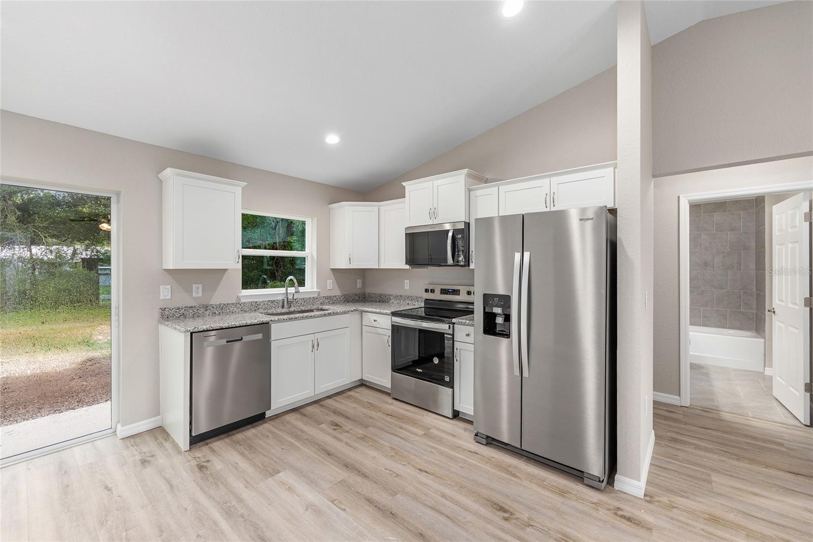 20054 SW RAINBOW LAKES BLVD, DUNNELLON, FL, 34431