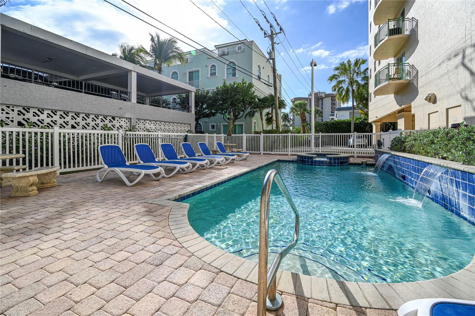 430 SUNSET DR, POMPANO BEACH, FL, 33062