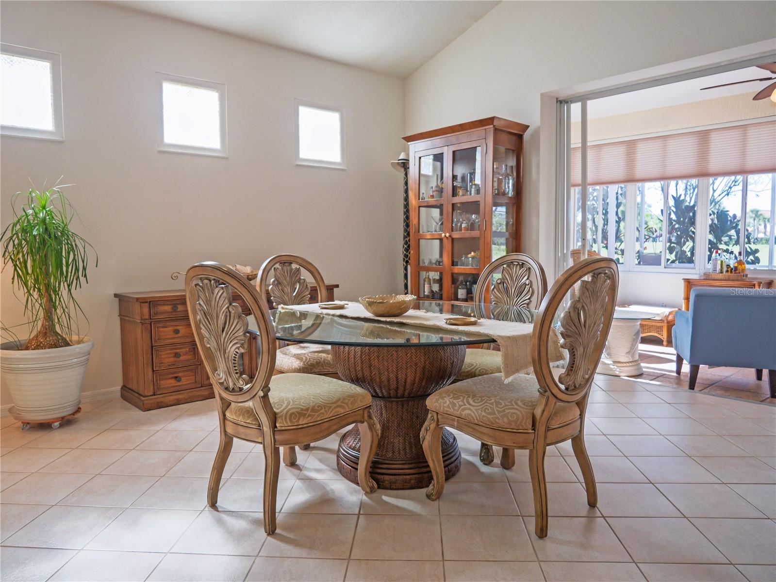 4054 CADDIE DR E, BRADENTON, FL, 34203