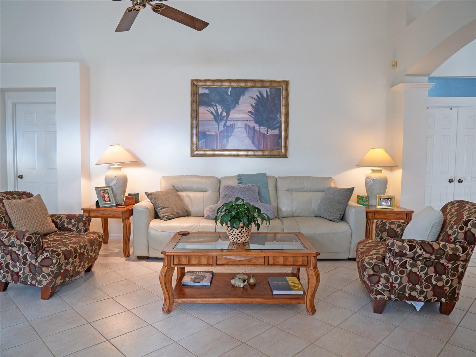 4054 CADDIE DR E, BRADENTON, FL, 34203