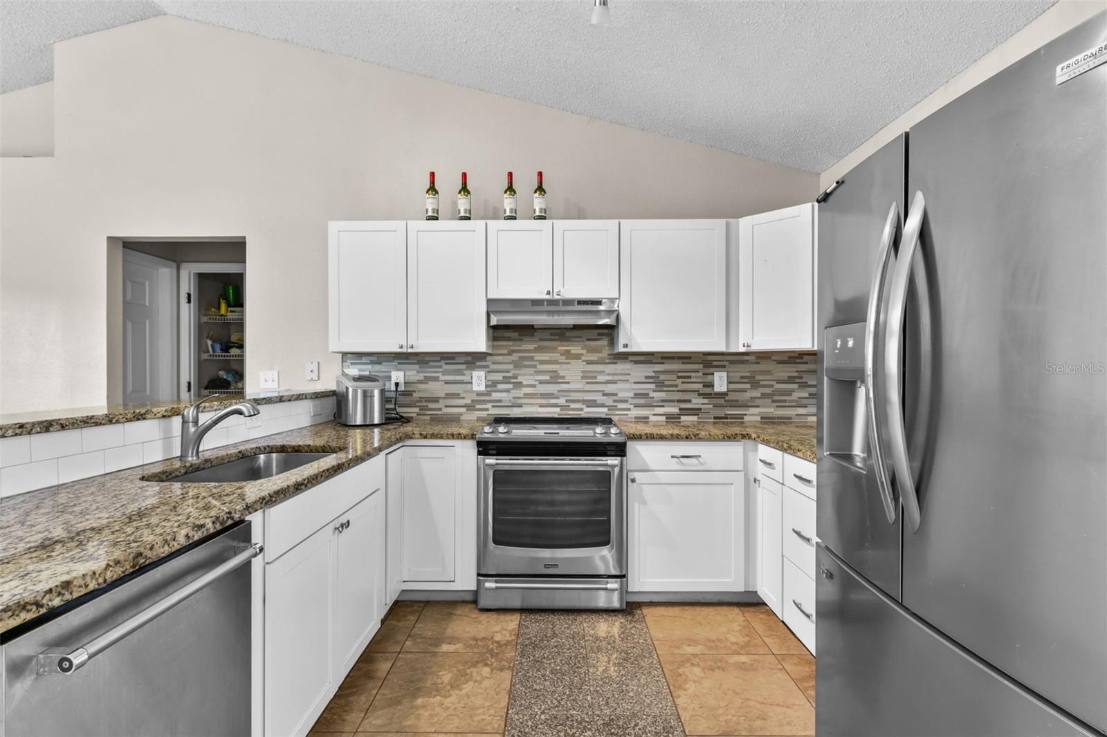 3262 COURTLAND BLVD, DELTONA, FL, 32738