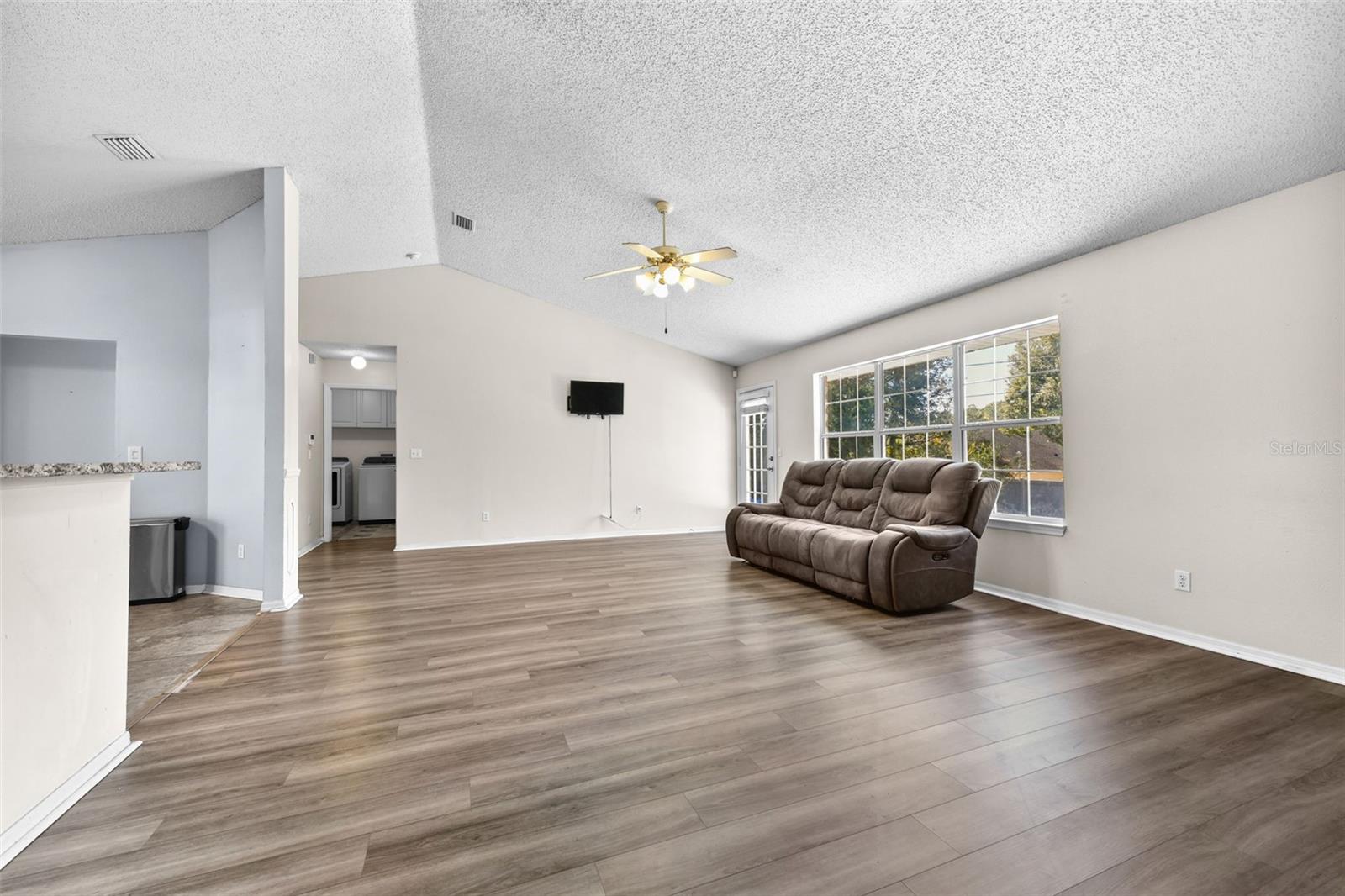 3262 COURTLAND BLVD, DELTONA, FL, 32738