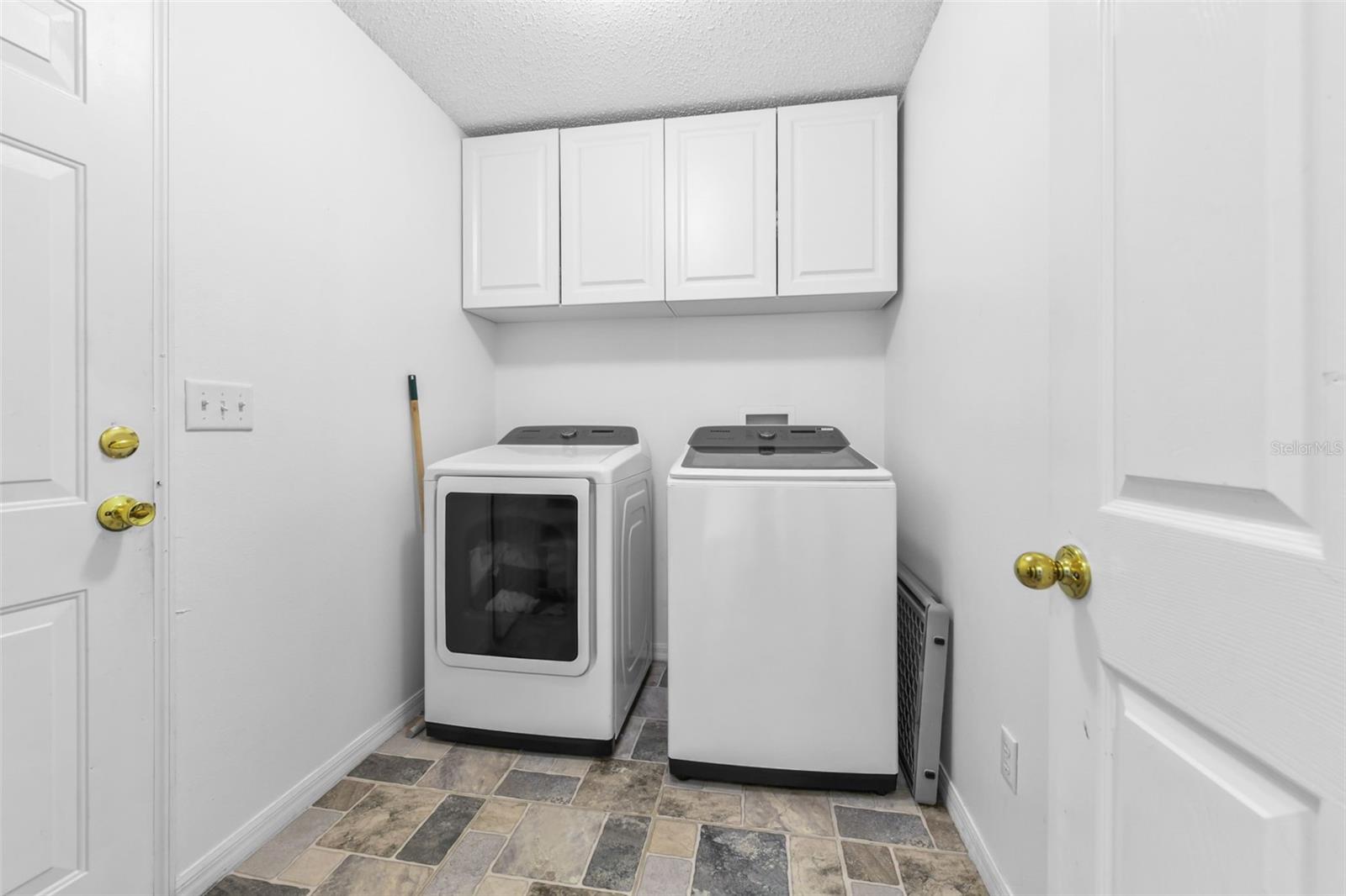 3262 COURTLAND BLVD, DELTONA, FL, 32738