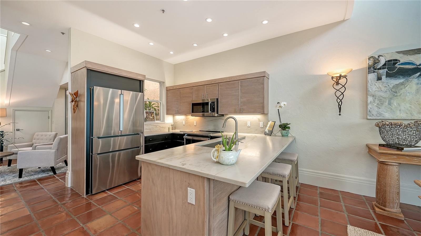 3530 MISTLETOE LN, LONGBOAT KEY, FL, 34228