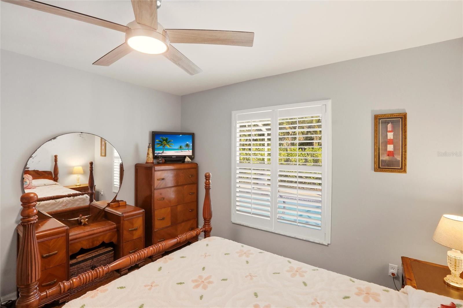 515 NE 5TH PL, CAPE CORAL, FL, 33909