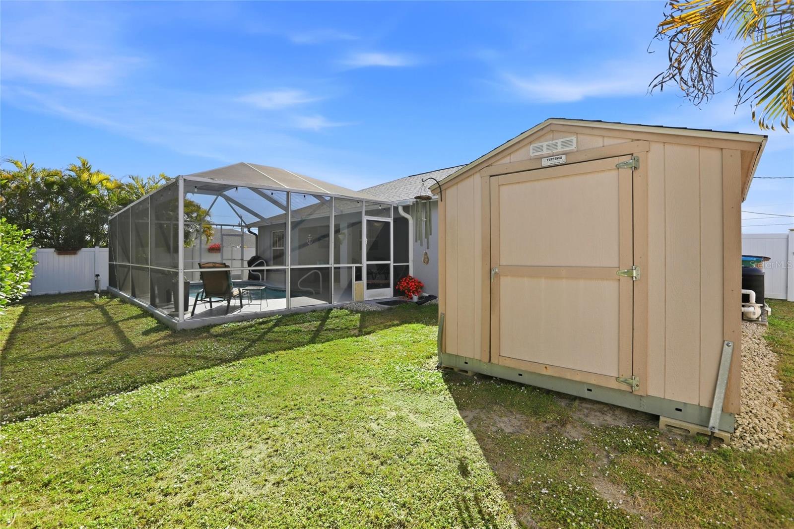 515 NE 5TH PL, CAPE CORAL, FL, 33909