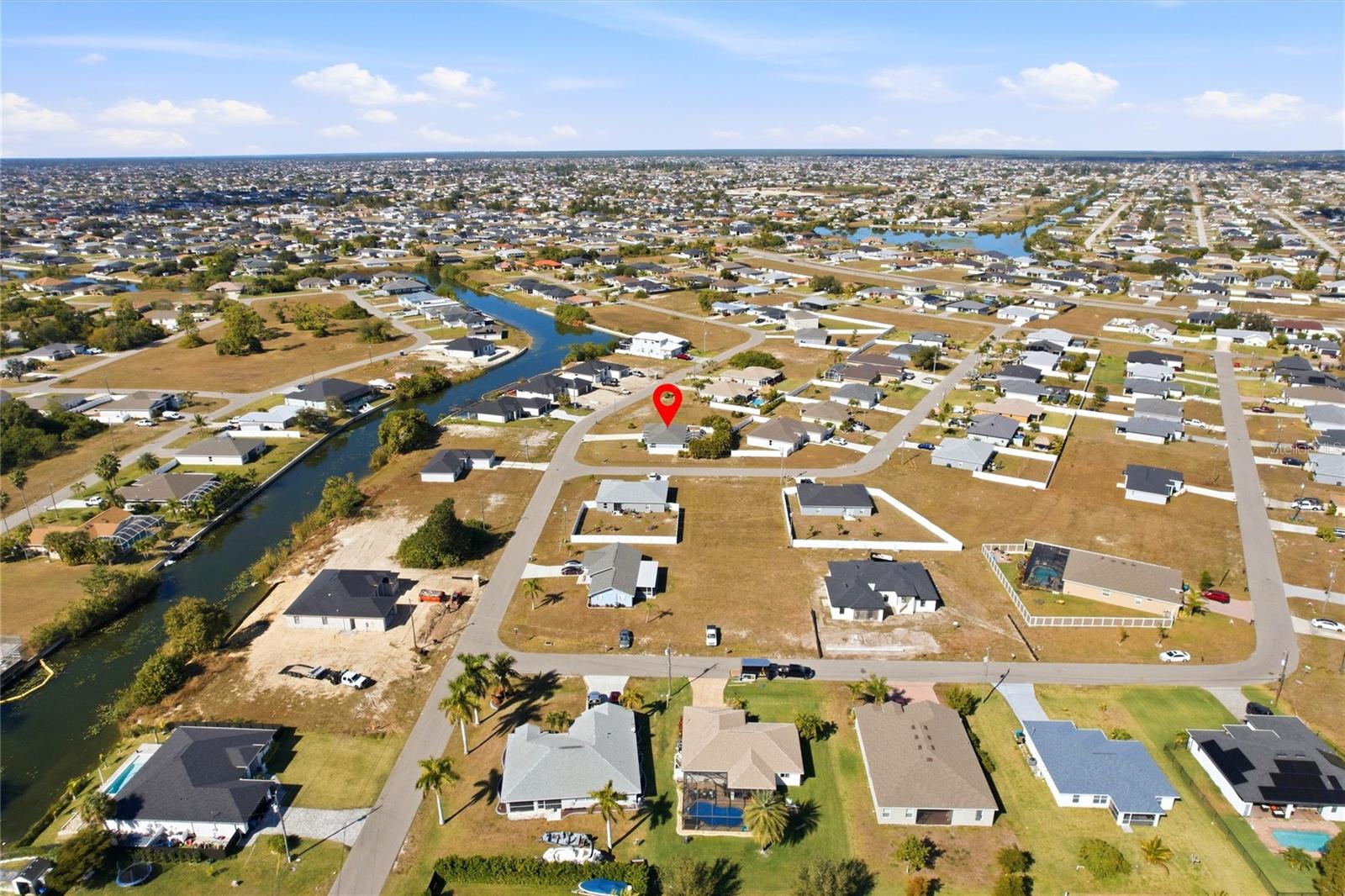 515 NE 5TH PL, CAPE CORAL, FL, 33909