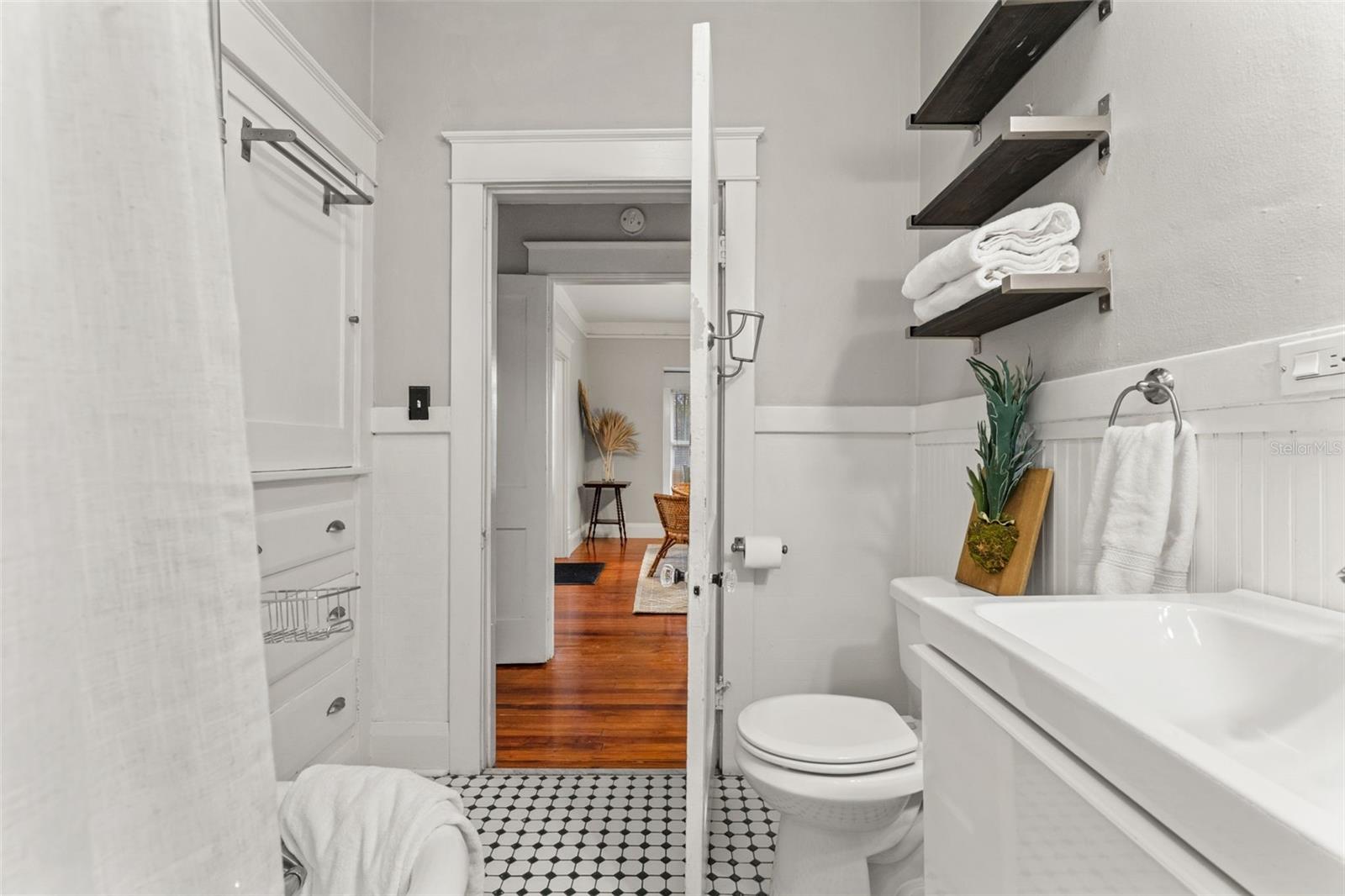 4008 N CENTRAL AVE, TAMPA, FL, 33603