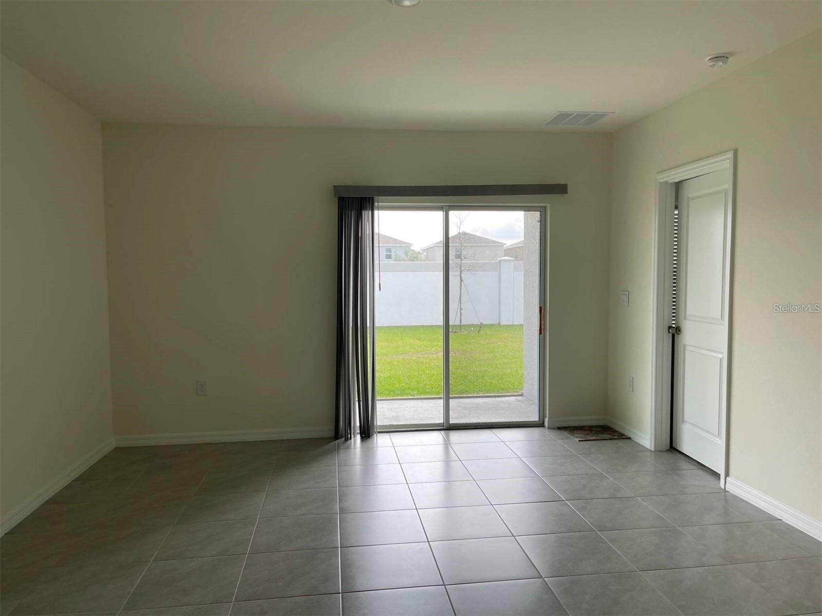 5526 OXFORD GRAY RD, WESLEY CHAPEL, FL, 33545