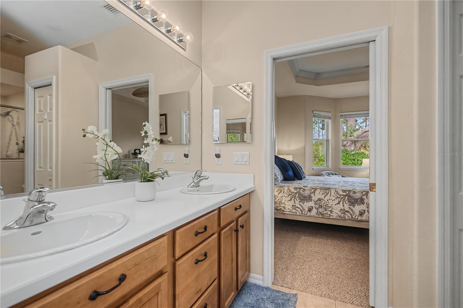 9260 COACHMAN DR, VENICE, FL, 34293