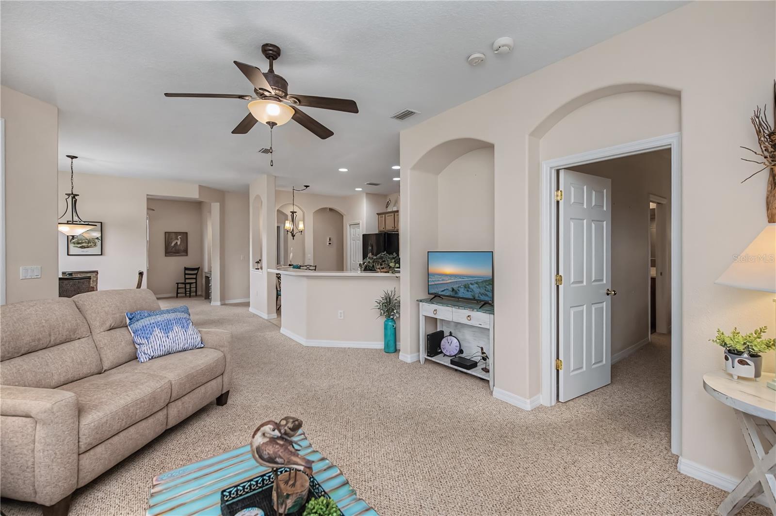 9260 COACHMAN DR, VENICE, FL, 34293