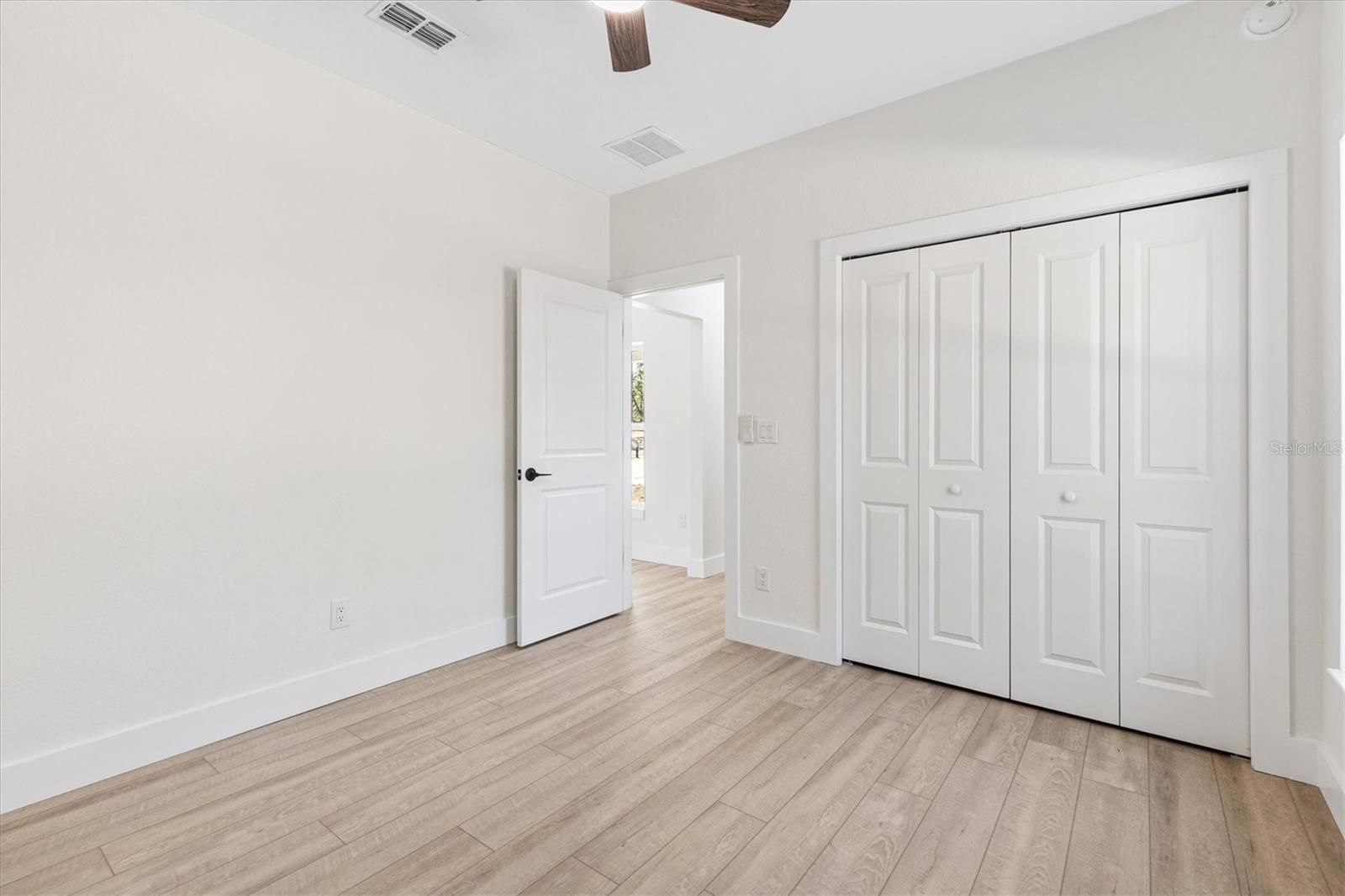 8506 COUNTY ROAD 243, WILDWOOD, FL, 34785