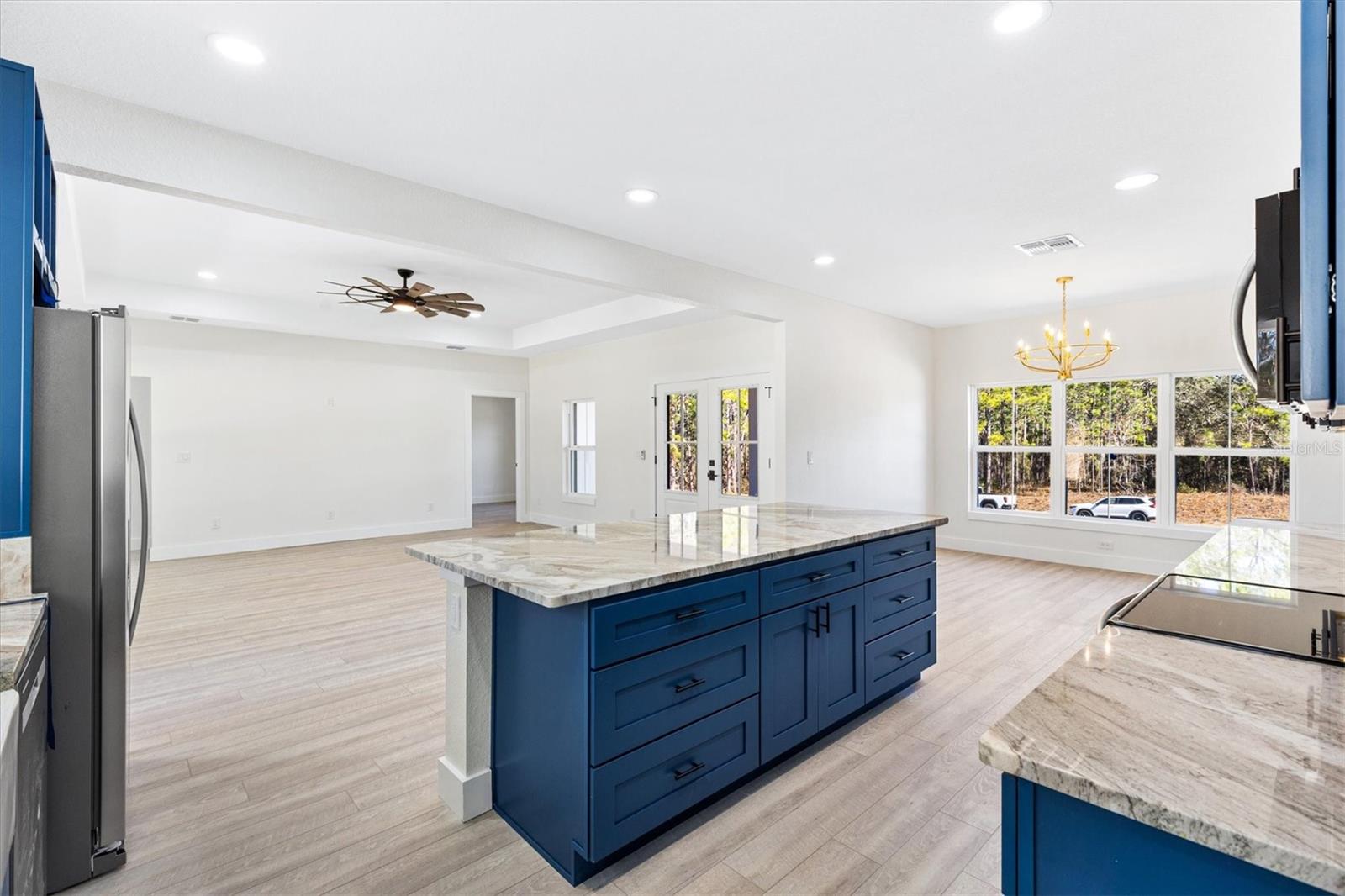 8506 COUNTY ROAD 243, WILDWOOD, FL, 34785