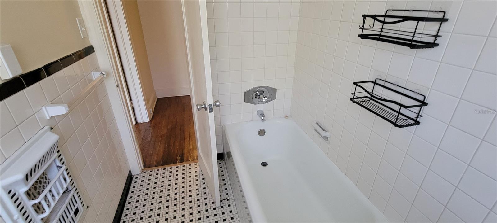 207 NE BLVD BLVD #4, GAINESVILLE, FL, 32601