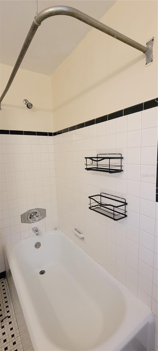 207 NE BLVD BLVD #4, GAINESVILLE, FL, 32601