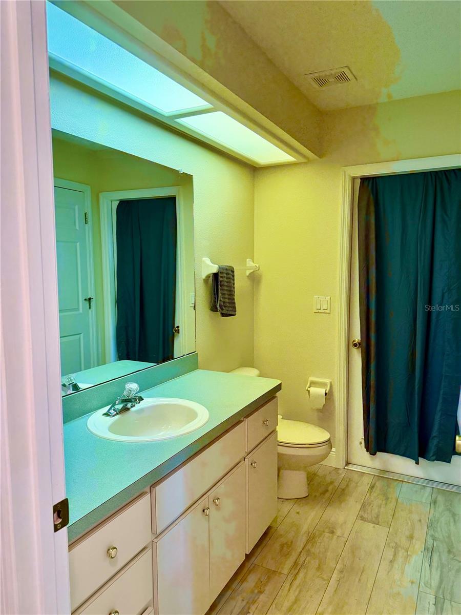 9448 TOOKE SHORE DR, WEEKI WACHEE, FL, 34613