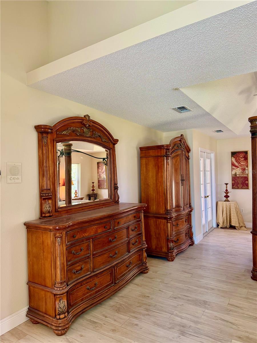 9448 TOOKE SHORE DR, WEEKI WACHEE, FL, 34613