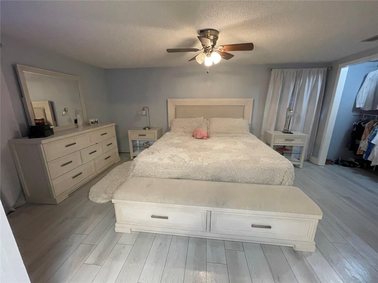 7501 TWELVE OAKS BLVD, TAMPA, FL, 33634