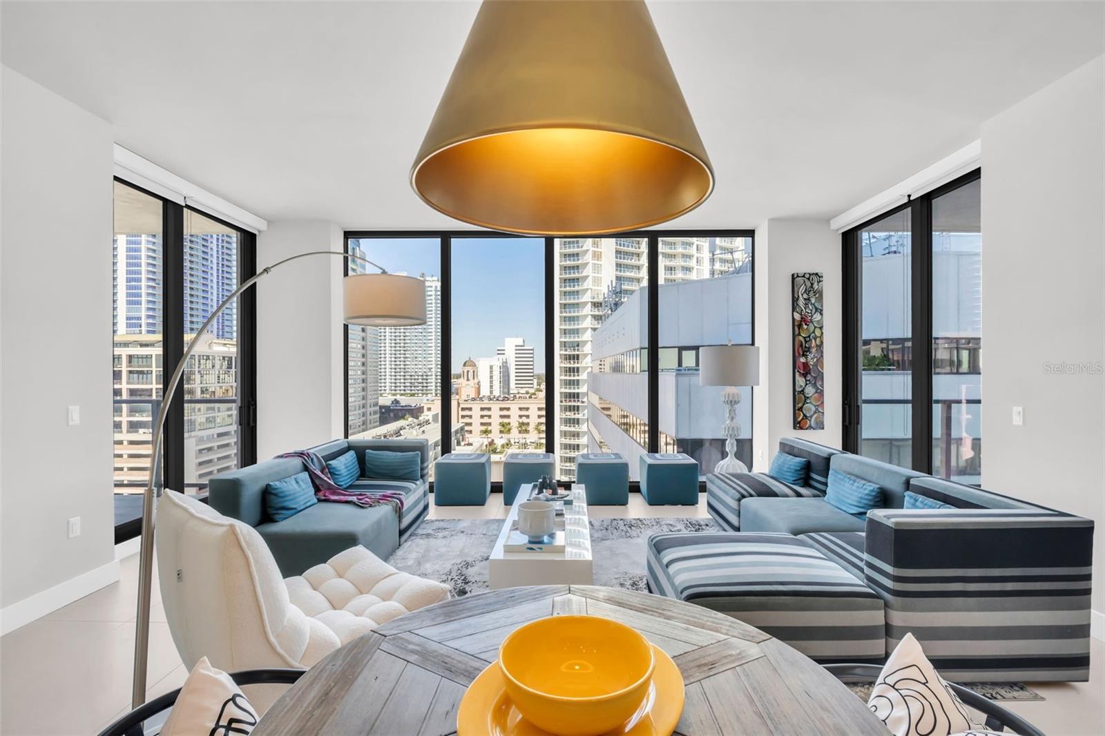 301 1ST ST S #1404, ST PETERSBURG, FL, 33701